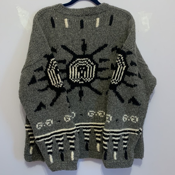 Vintage Wool sweater - Picture 2 of 5